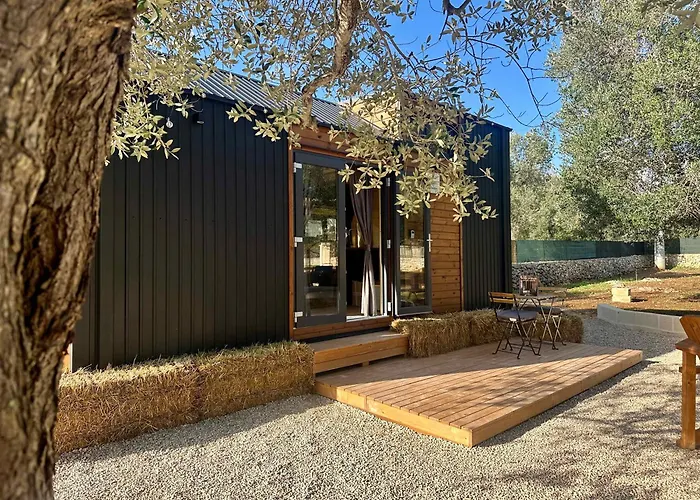 Campagna Colacurto By Tiny Away